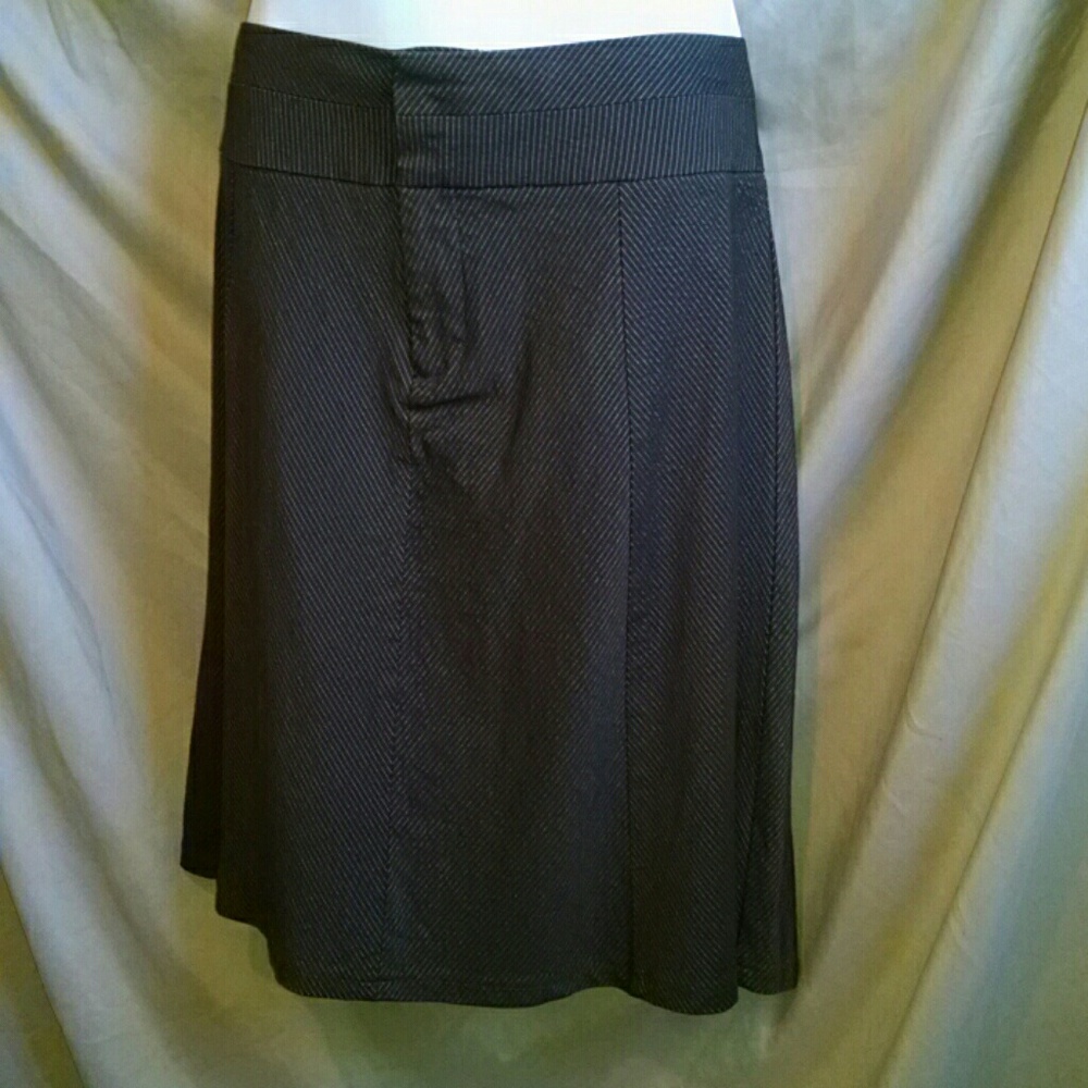 Sz. 11/12 Brown Pencil Skirt